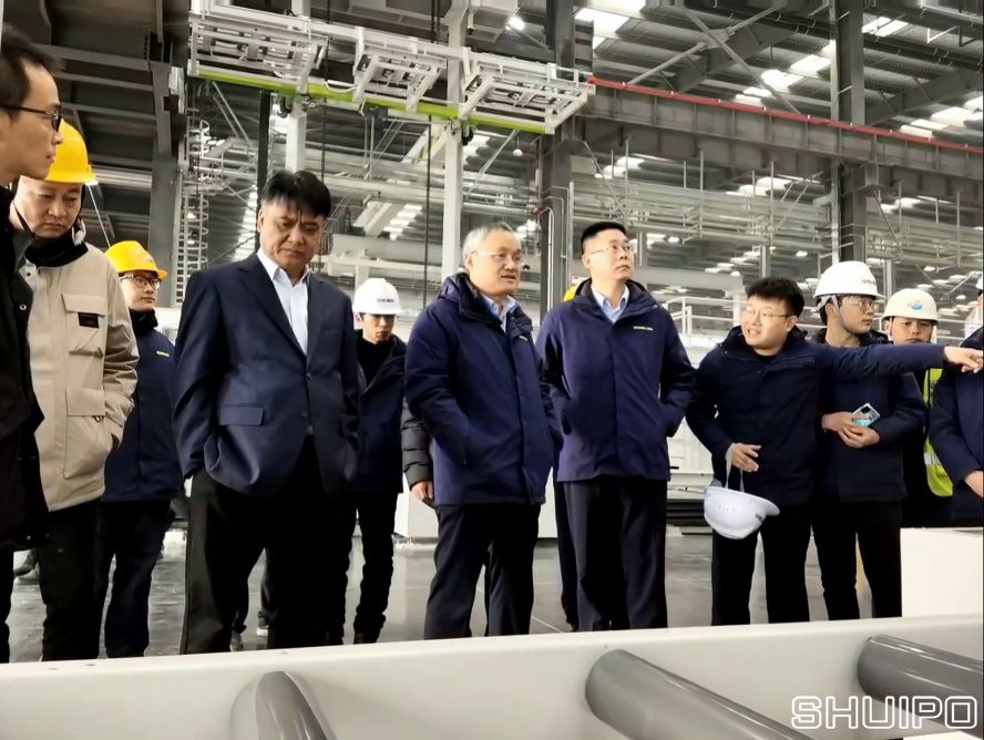 中联重科总公司到重庆视察水泊生产线06 中联重科总公司到重庆视察水泊生产线06